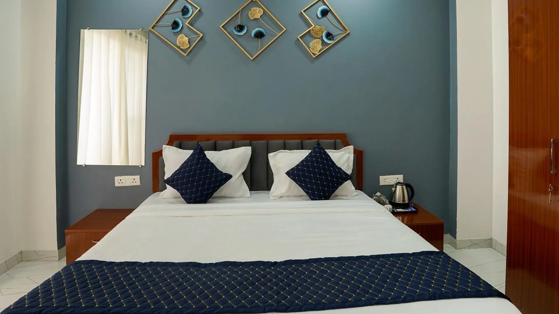 Luxurious Villa Near Shri Kashi Vishwanath Temple - Rk Villa Bnb Varanasi Hindistan